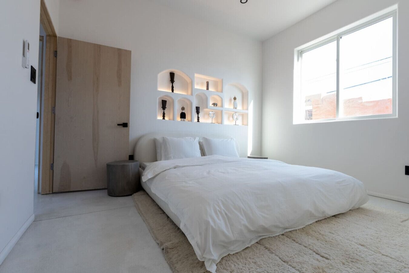 Desk, iron/ironing board, travel crib, free WiFi