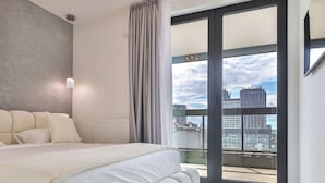Unclassified image, 2 of 44, button - Prestige Skyview Residence – Luxury 2BR • Panoramic Terrace & AC (Warszawa)