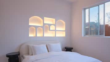 Blendingsgardiner og wi-fi (inkludert)