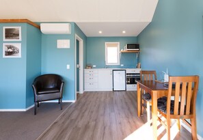 Room - Shotover Country Cottages (Lower Shotover)