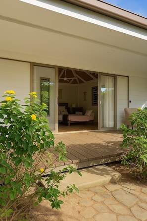 Bungalou Comfort, vistes al jardí | Terrassa o pati