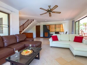 Living area - Viewpoint Residence 2-Schlafzimmer-Villa Koh Samui by Interhome (Koh Samui)