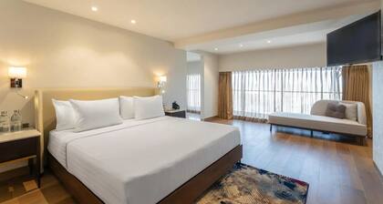 Clarks Inn Suites Hyderabad