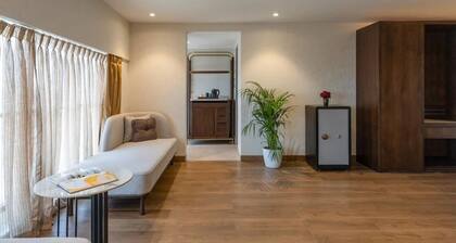 Clarks Inn Suites Hyderabad