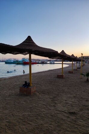 Beach - Chalet "Villa Rayan" mit Infinity-Pool by Interhome (Hurghada)