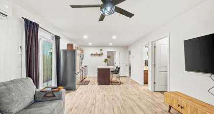 New Duplex with King Bed and Easy Highway Access