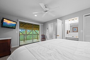 5 bedrooms, iron/ironing board, WiFi, bed sheets