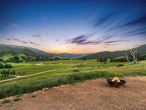 Miscellaneous - Cinnabar Views - Jamieson (Jamieson)