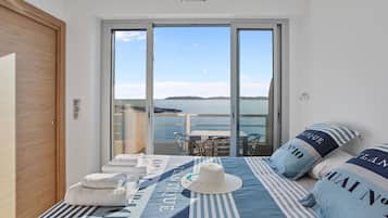 Strykejern/-brett, internettilgang og sengetøy