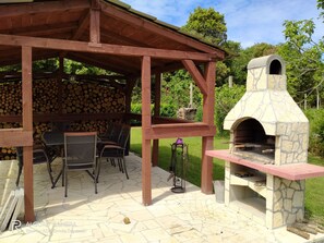 Outdoor dining - Charmantes Apartment in Šišan mit privatem Parkplatz by Interhome (Pula/Banjole)