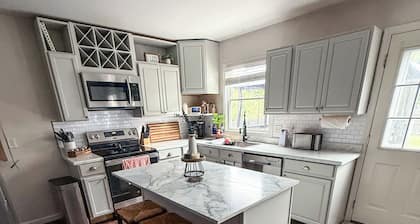 3-bedroom family and pet friendly home in Harrisburg