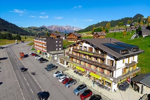 Exterior - Hotel Relais Alpin Twin Room & Balcony1, Les Mosses, Switzerland (Les Mosses)