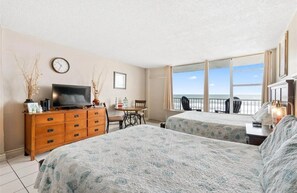 Schreibtisch, Bügeleisen/Bügelbrett, kostenloses WLAN, Bettwäsche