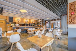 Dining - Hotel Relais Alpin Family Room Balcony13, Les Mosses, Switzerland (Les Mosses)