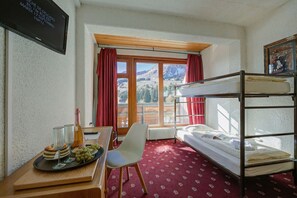 Free WiFi, bed sheets - Hotel Relais Alpin Family Room Balcony12, Les Mosses, Switzerland (Les Mosses)