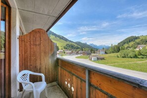Property grounds - Hotel Relais Alpin Family Room & Balcony9, Les Mosses, Switzerland (Les Mosses)