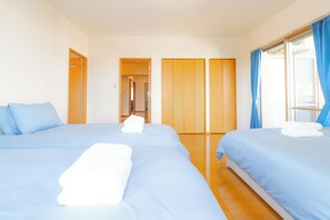 Elite Condo, Balcony, Ocean View - Nayana Hills Top Sky View (Yomitan)