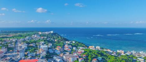 Elite appartement, balkon, uitzicht op oceaan | Terras