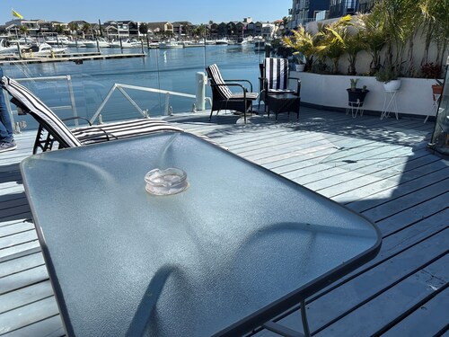 Waterfront 3 bed Townhouse in gated community