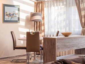 Dining - Skylight Business Suite by Interhome (Plovdiv)