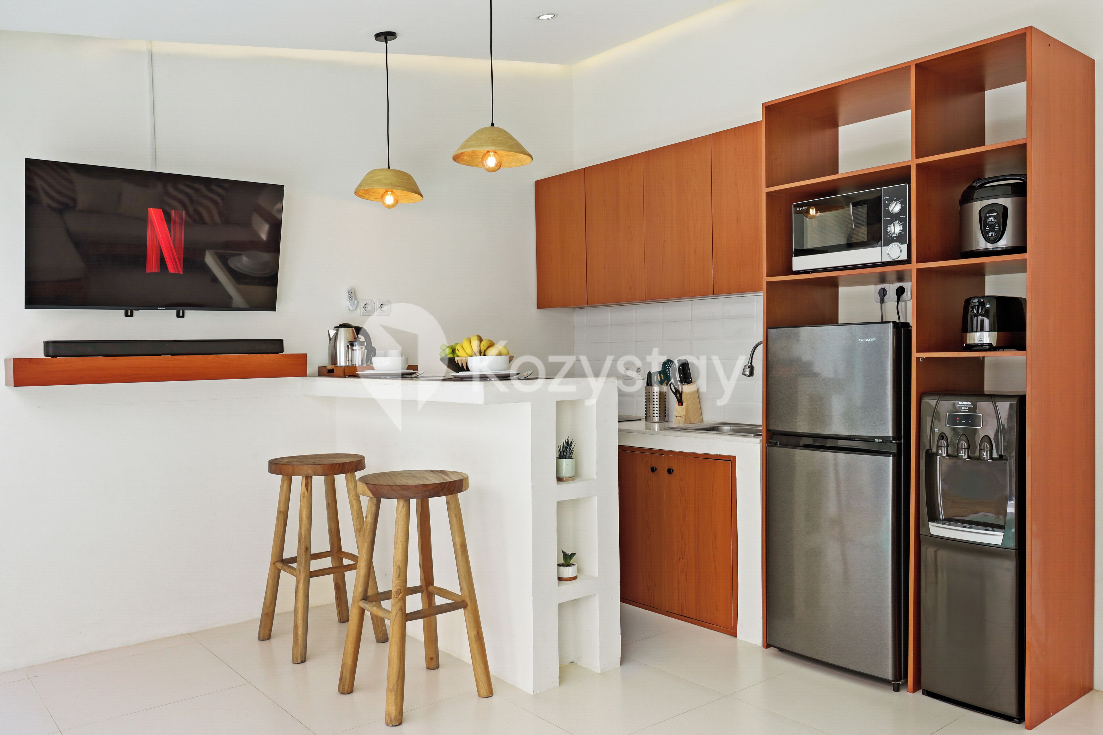 Vila, 2 quartos, vista para a piscina | Sala de jantar