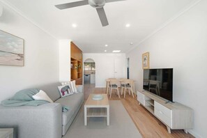 Imagen sin descripción, 3 de 21, botón