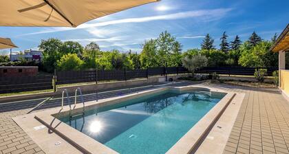 Villa Berton – Heated Saltwater Pool