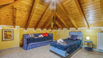 Family Villa, Multiple Bedrooms, 2 Bathrooms (Villino Maria private garden&relax) | Living area | 21-inch Smart TV with cable channels
