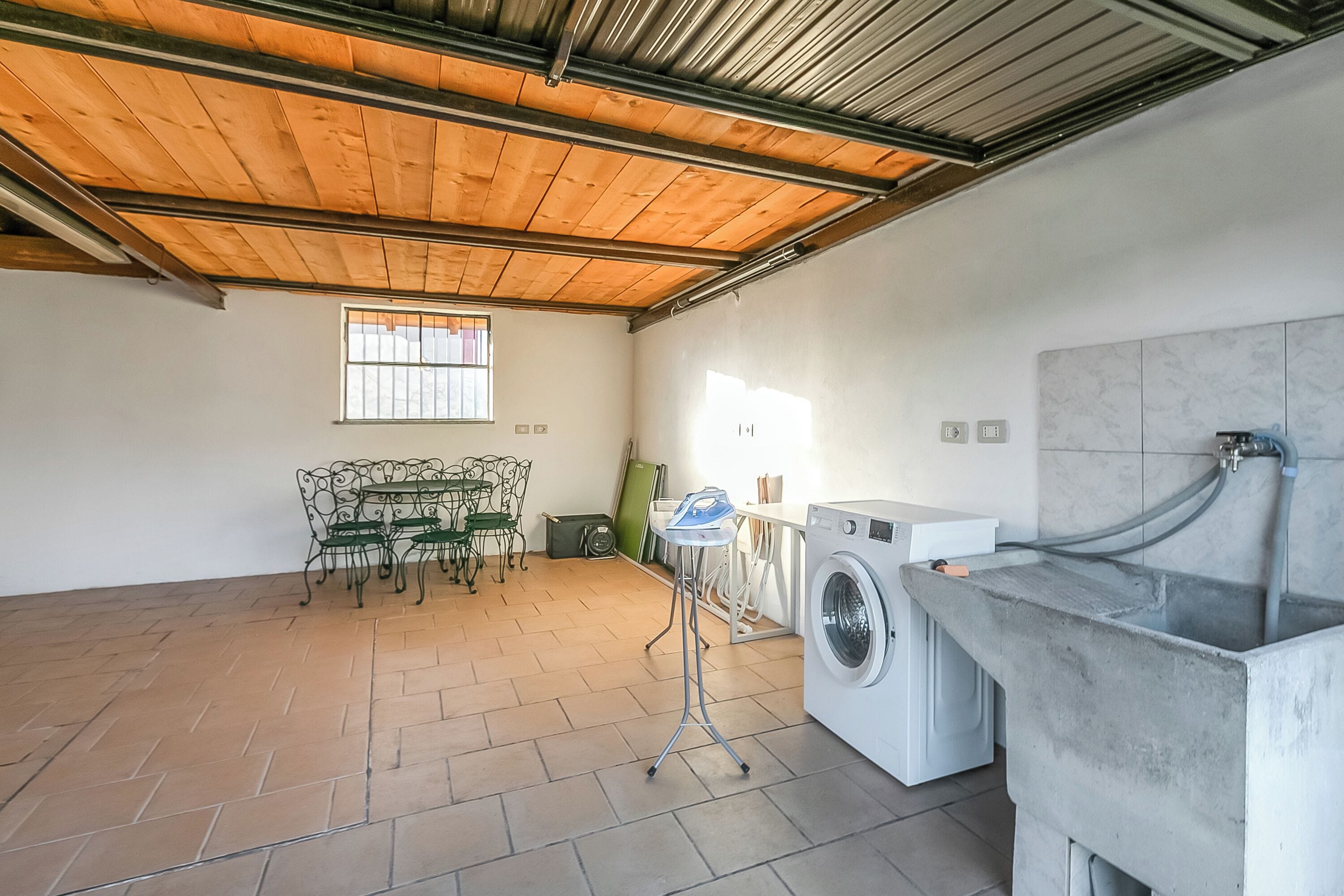 Family Villa, Multiple Bedrooms, 2 Bathrooms (Villino Maria private garden&relax) | Interior