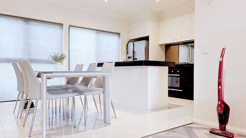 Lovely 3BR Home Near Metro Station