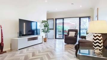 TV, offices