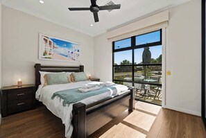 Bügeleisen/Bügelbrett, WLAN, Bettwäsche