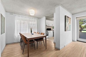 Dining - North Adelaide View | 3BR & Free Parking (North Adelaide)