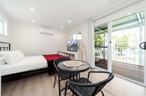 Room - 3BD Room Near Hawkesbury River (Spencer)