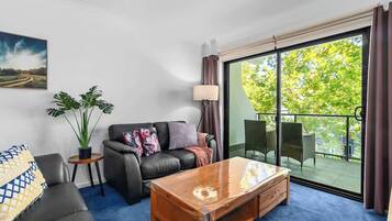 Télévision, espaces bureaux