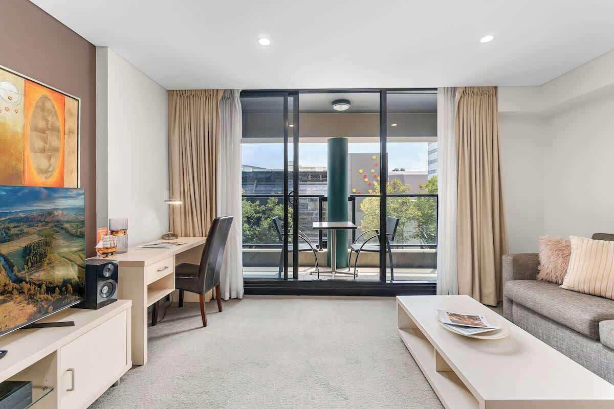 Télévision, espaces bureaux