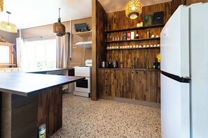 Fridge, microwave, stovetop, toaster