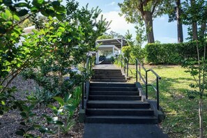 Property grounds - 1BD Room Near Hawkesbury River (Spencer)