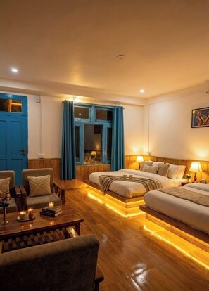 Kamar Double Standar | Brankas, setrika/meja setrika, Wi-Fi gratis, dan seprai linen