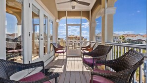Terrace/patio - Cook House by Kaiser Vacations, a timeless beach house at Laguna Key, large pool and beach access (Gulf Shores)