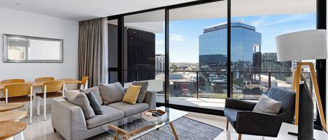 Deluxe-lejlighed - balkon - byudsigt | Opholdsområde | Tv