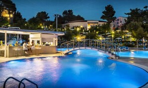 Pool - Holiday Home in Vrsar With Private Beach (Vrsar)