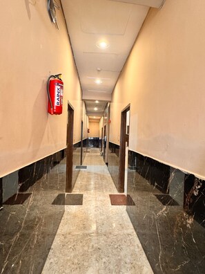 Interior - Hotel Raghav Dham (Vrindavan)