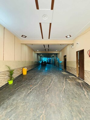 Interior - Hotel Raghav Dham (Vrindavan)
