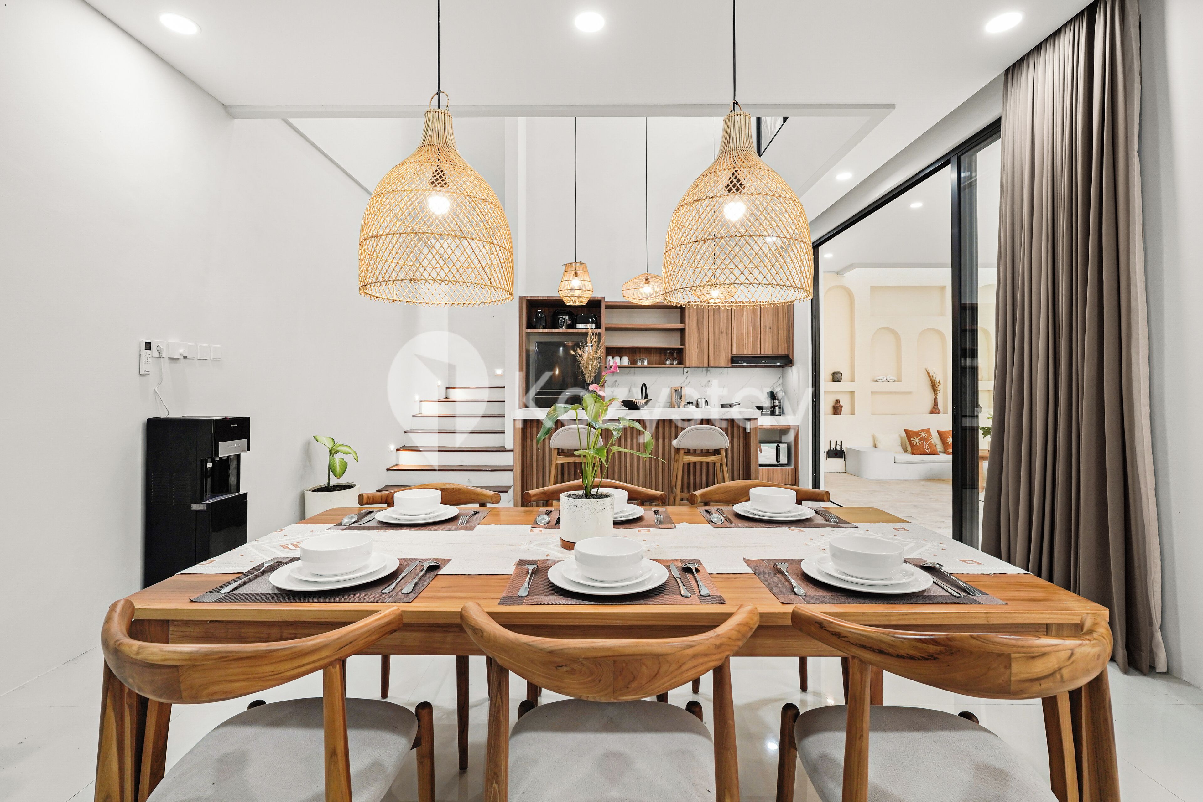 Vila, 3 quartos, vista para a piscina | Sala de jantar