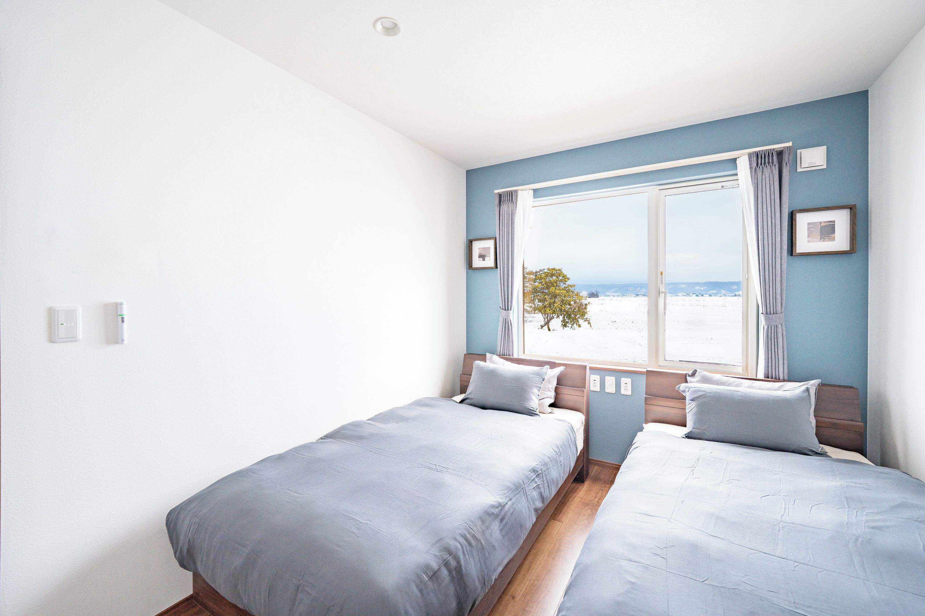 Fer et planche à repasser, lits bébé (gratuits), Wi-Fi gratuit