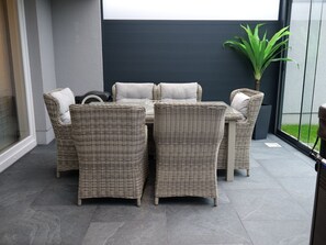 Outdoor dining - Spa Lounge Hannover by Interhome (Langenhagen)