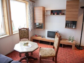 TV - mit Grill by Interhome (Ballenstedt)
