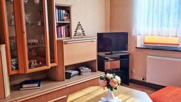 TV, DVD player