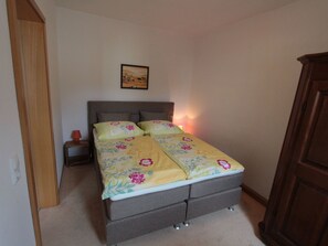 1 Schlafzimmer, Internetzugang
